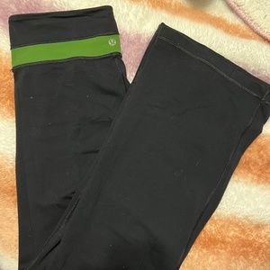 Lululemon groove pants